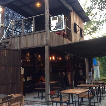 The Shadow House & Bar Hotel Koh Phayam Exterior foto