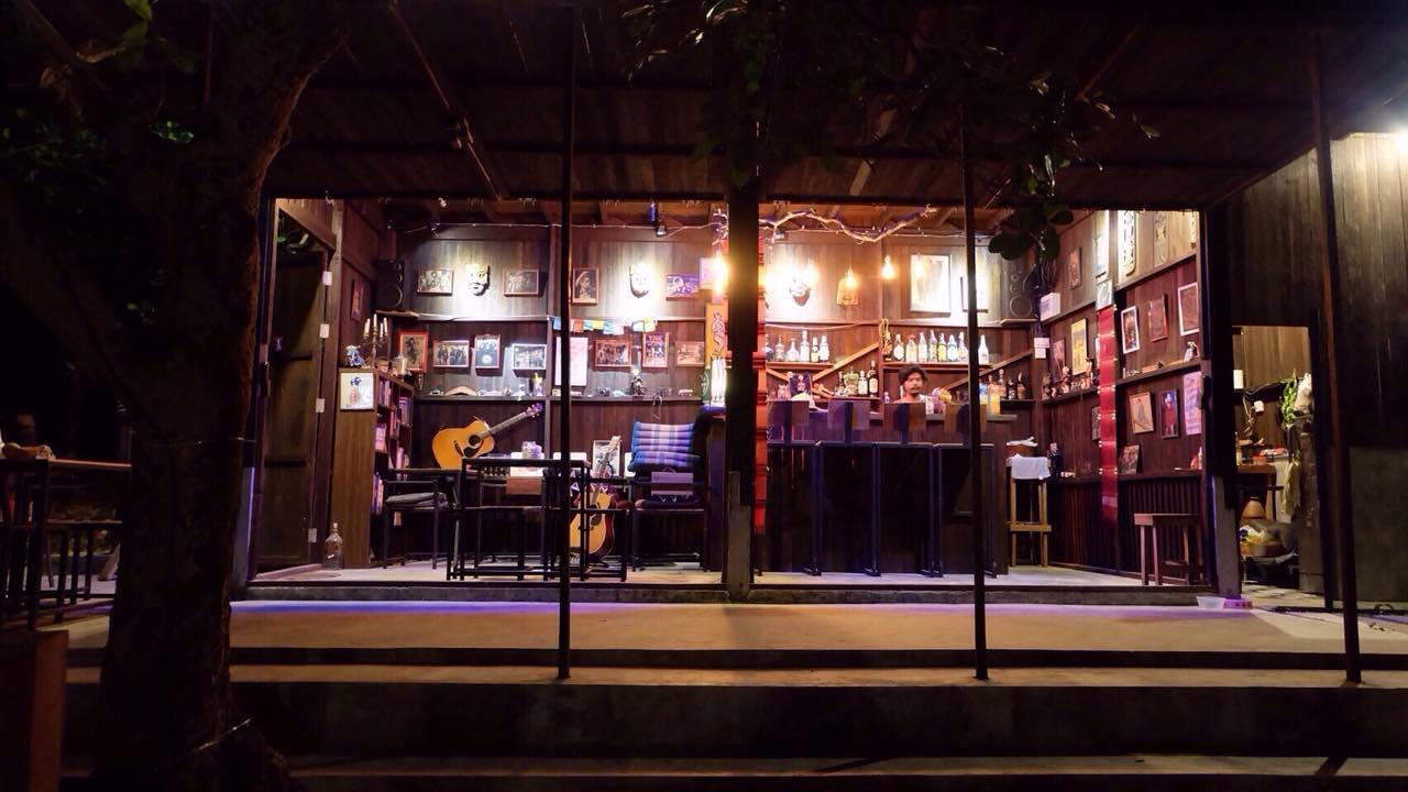 The Shadow House & Bar Hotel Koh Phayam Exterior foto
